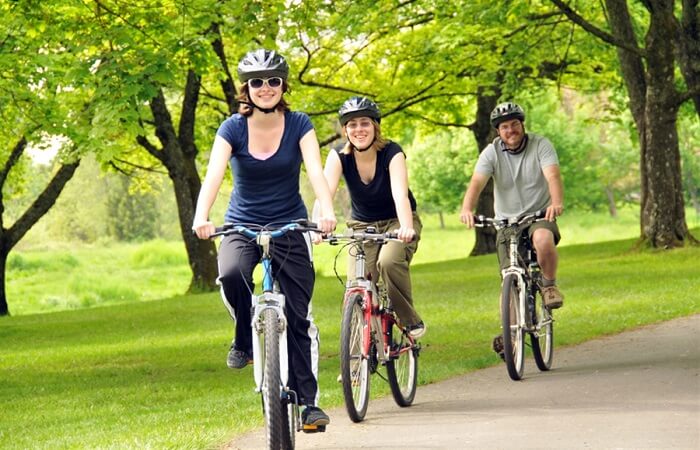 chạy xe đạp hằng ngày giúp bạn giảm cân an toàn và nhanh chóng